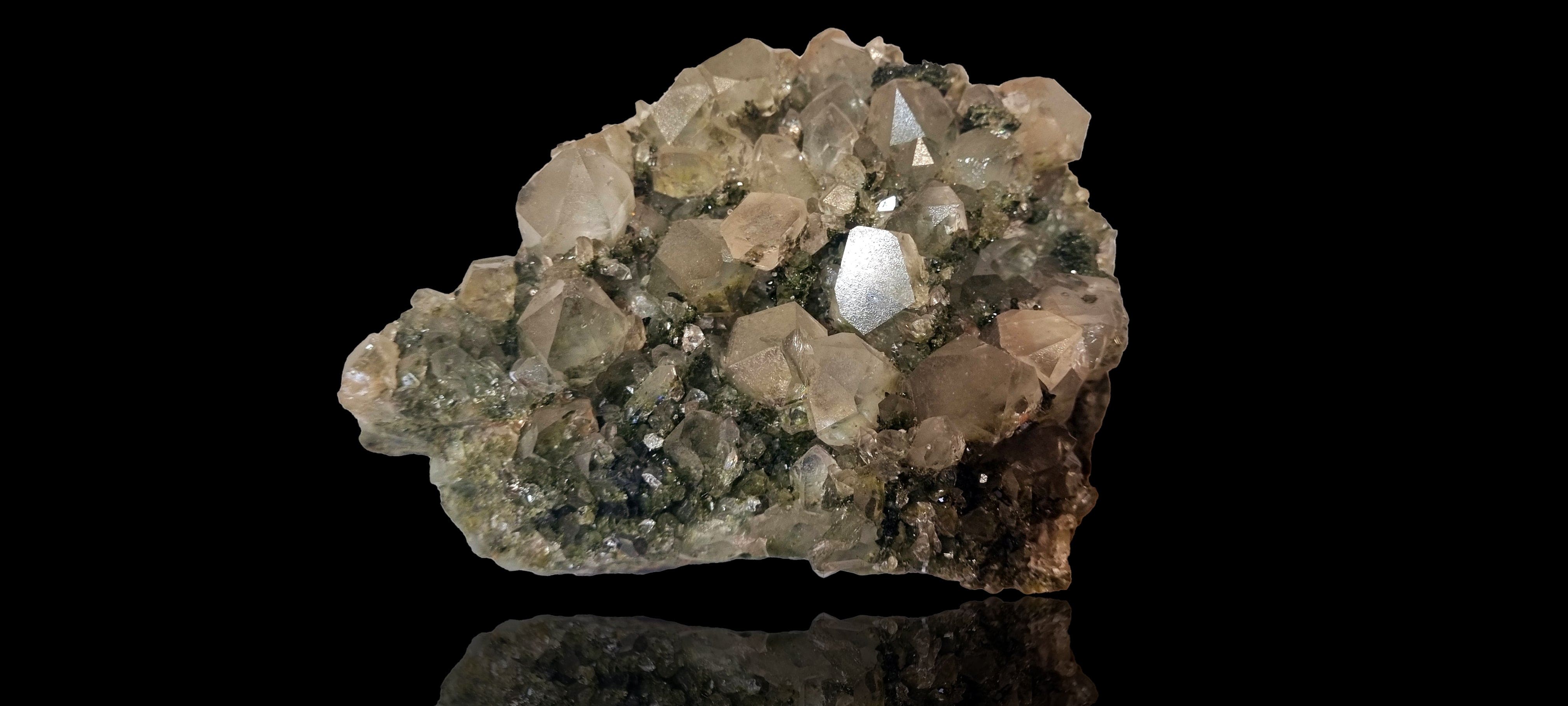Epidote Quartz. (Forest Quartz)