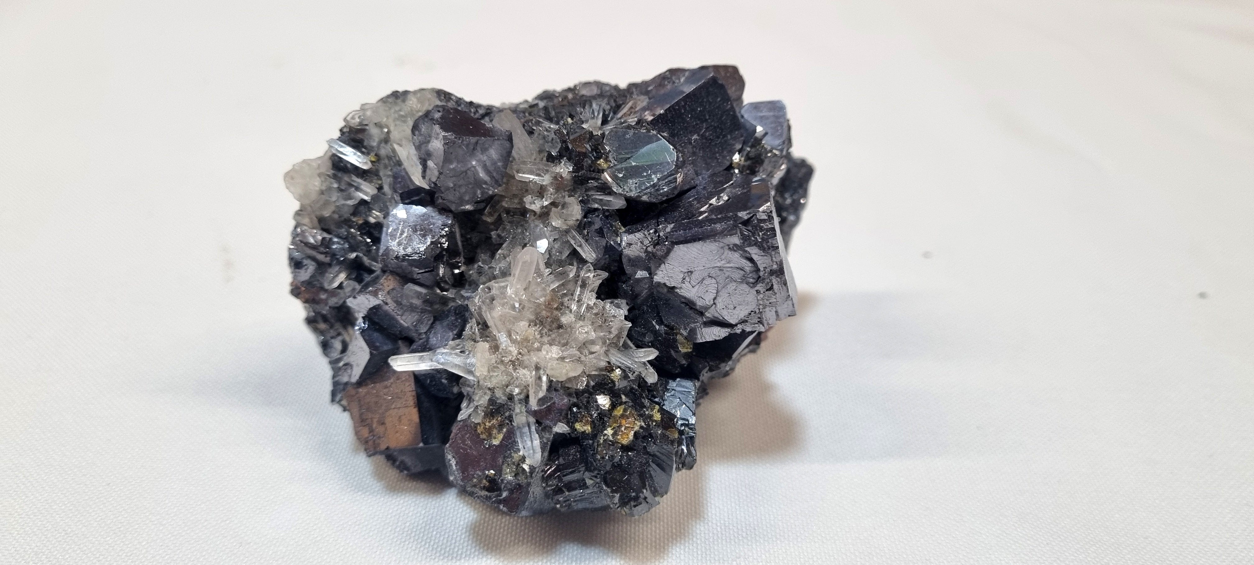 Sphalerite & needle Quartz on cubical mirror Galena.